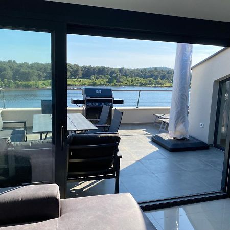 메덜린 Penthouse Sunset 아파트 외부 사진