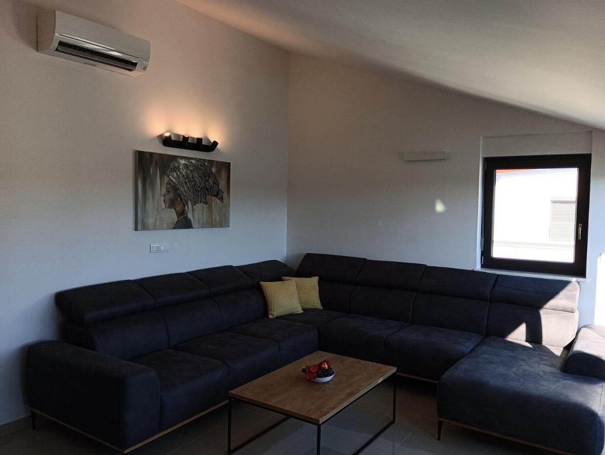 메덜린 Penthouse Sunset 아파트 외부 사진