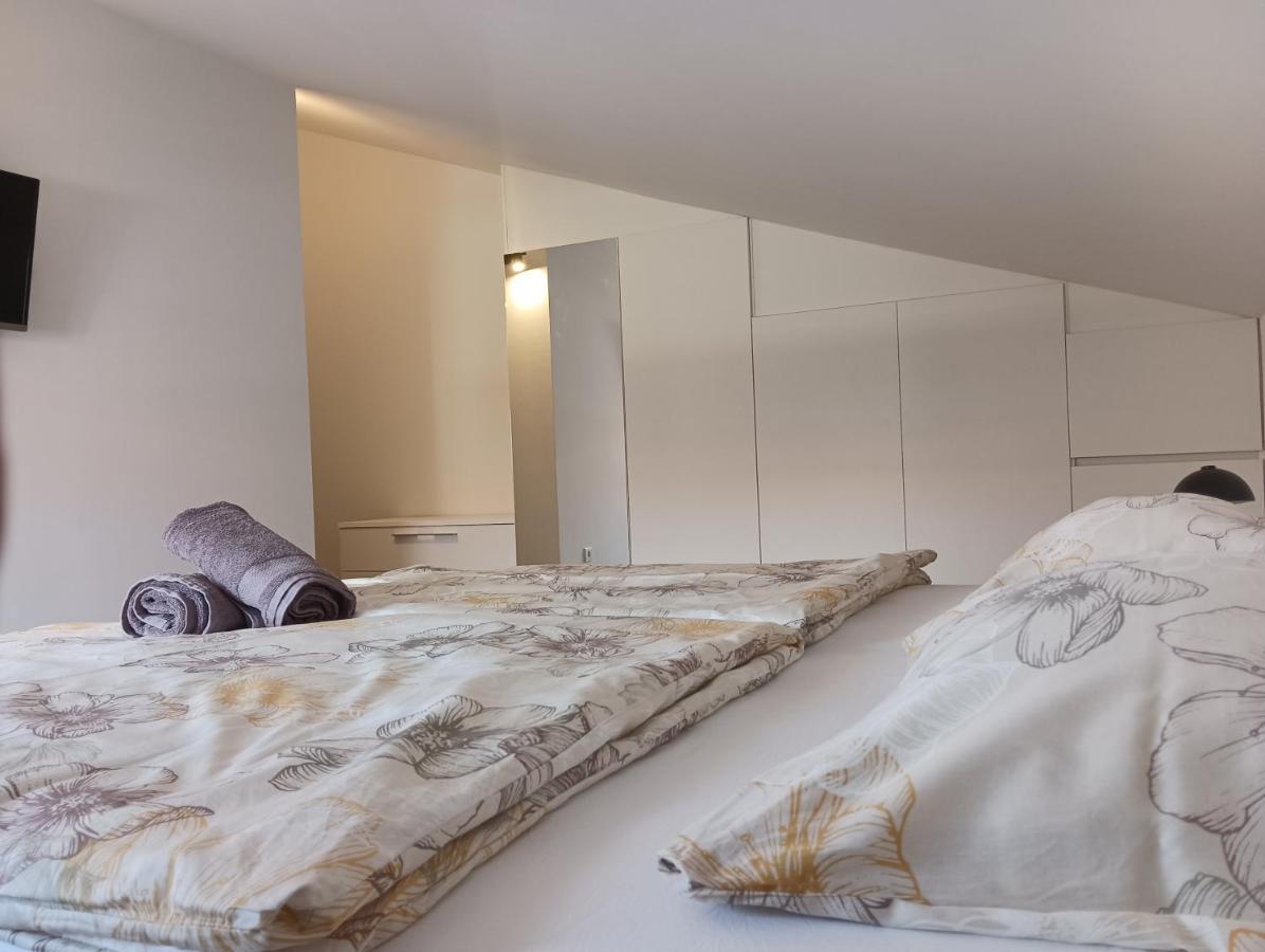 메덜린 Penthouse Sunset 아파트 외부 사진